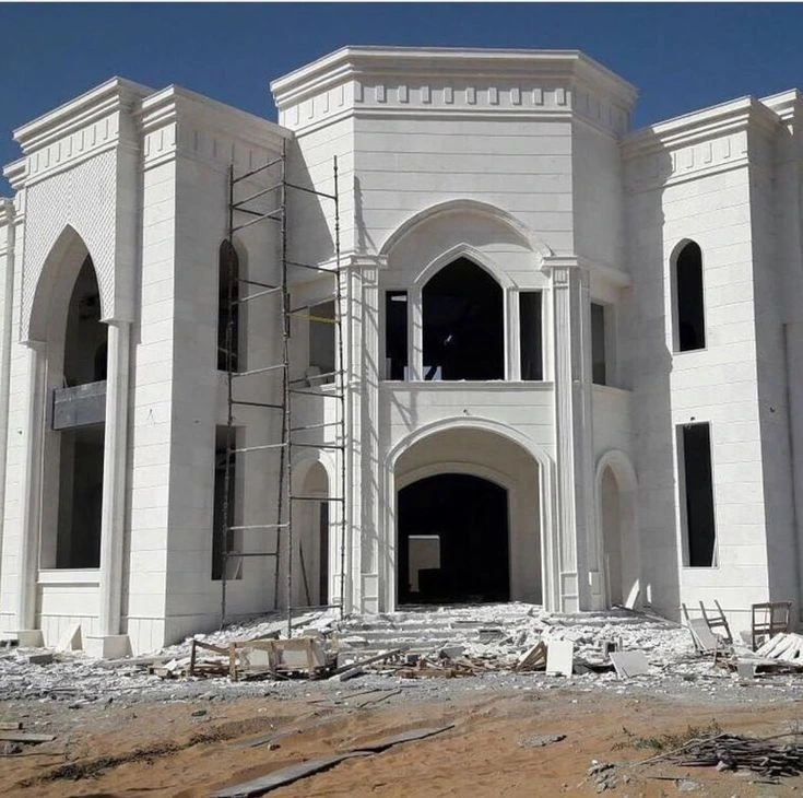 مقاول بناء فلل مكة أثناء تنفيذ الهيكل الإنشائي